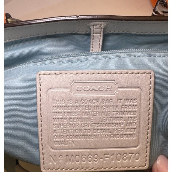 Coach Bumblebee Flower Sig C Floral Handbag Tote Purse 14x9x5” VGUC* - Picture 4 of 5